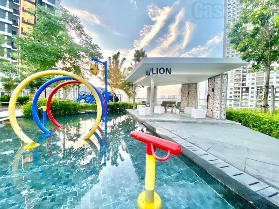 Apartment Urban #luxury Leisure #infinity Pool #local Neighbourhood #4pax #2br 2bath #2king #quality Well Maintained #private Host *