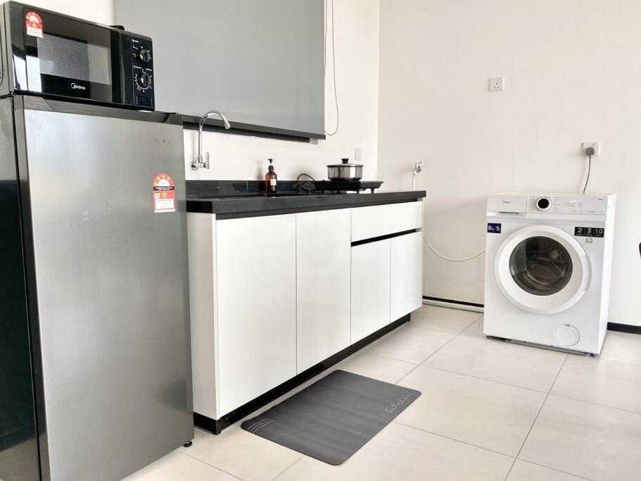 Urban #luxury Leisure #infinity Pool #local Neighbourhood #4pax #2br 2bath #2king #quality Well Maintained #private Host Apartment