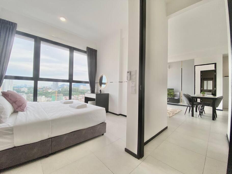 Urban #luxury Leisure #infinity Pool #local Neighbourhood #4pax #2br 2bath #2king #quality Well Maintained #private Host